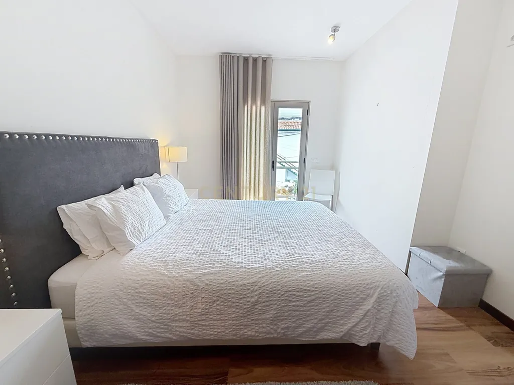 Apartamento T2 em Nazaré, Leiria - Perto da Praia e Comércio - Image 33