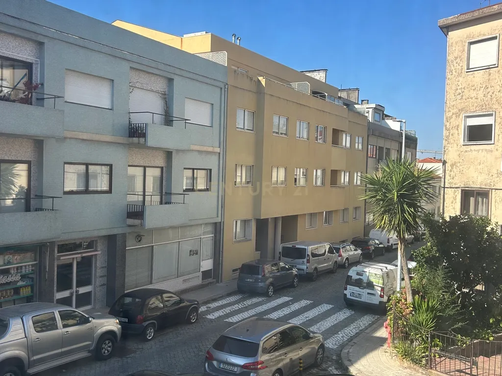 🔥 Moradia para Reabilitação no Porto | Estudo para 7/8 Apartamentos | Excelente Investimento - Image 30