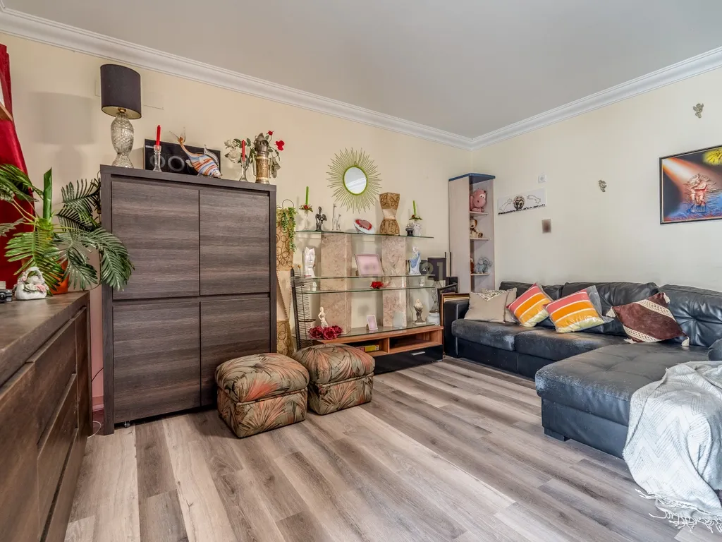 Apartamento T3 com Garagem em Portimão 🏡 - Image 4
