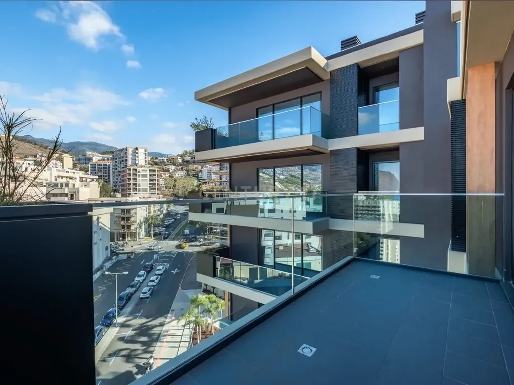 Apartamento T3 Exclusivo com terraço Privativo, Varino 7 ,Funchal - Image 19