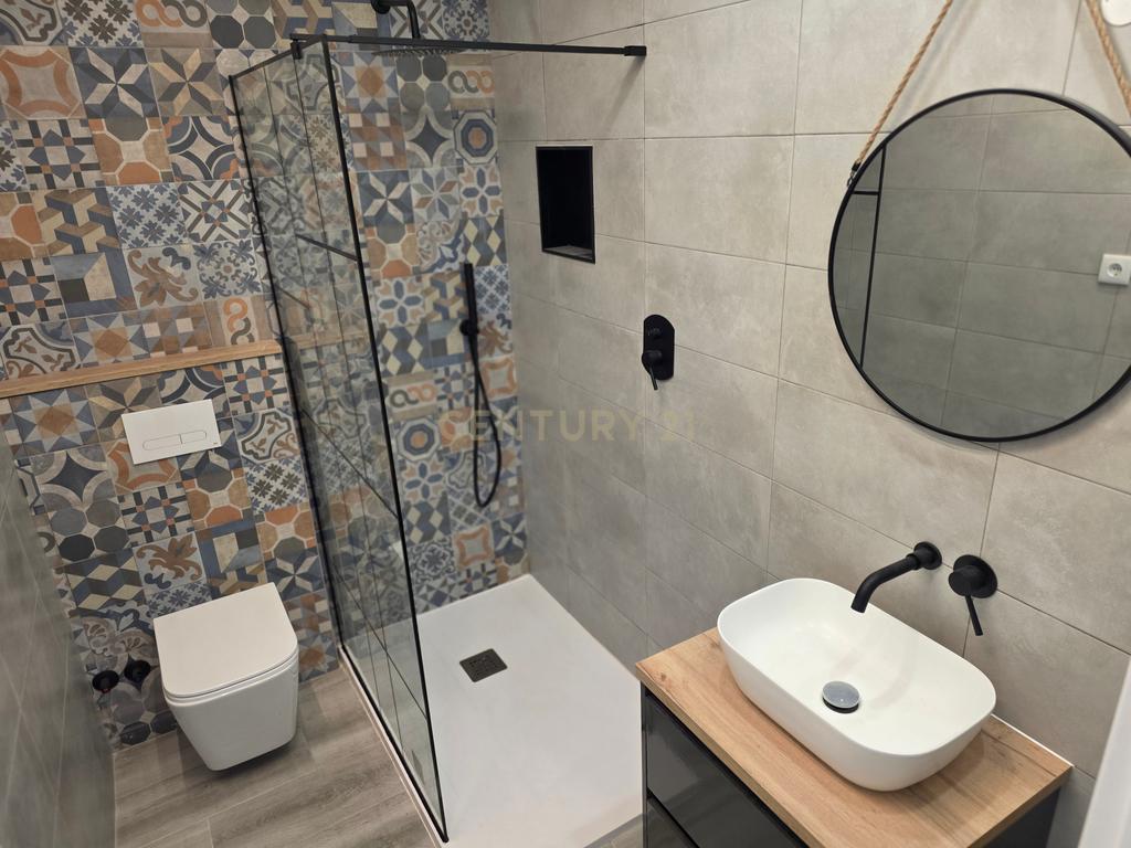 Apartamento T2 Renovado em Alcochete com Logradouro - Image 12