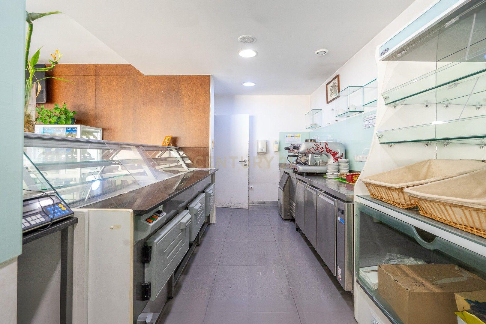 Fotografia 12 de Pastelaria no Centro da Lousã — Negócio Pronto a Continuar