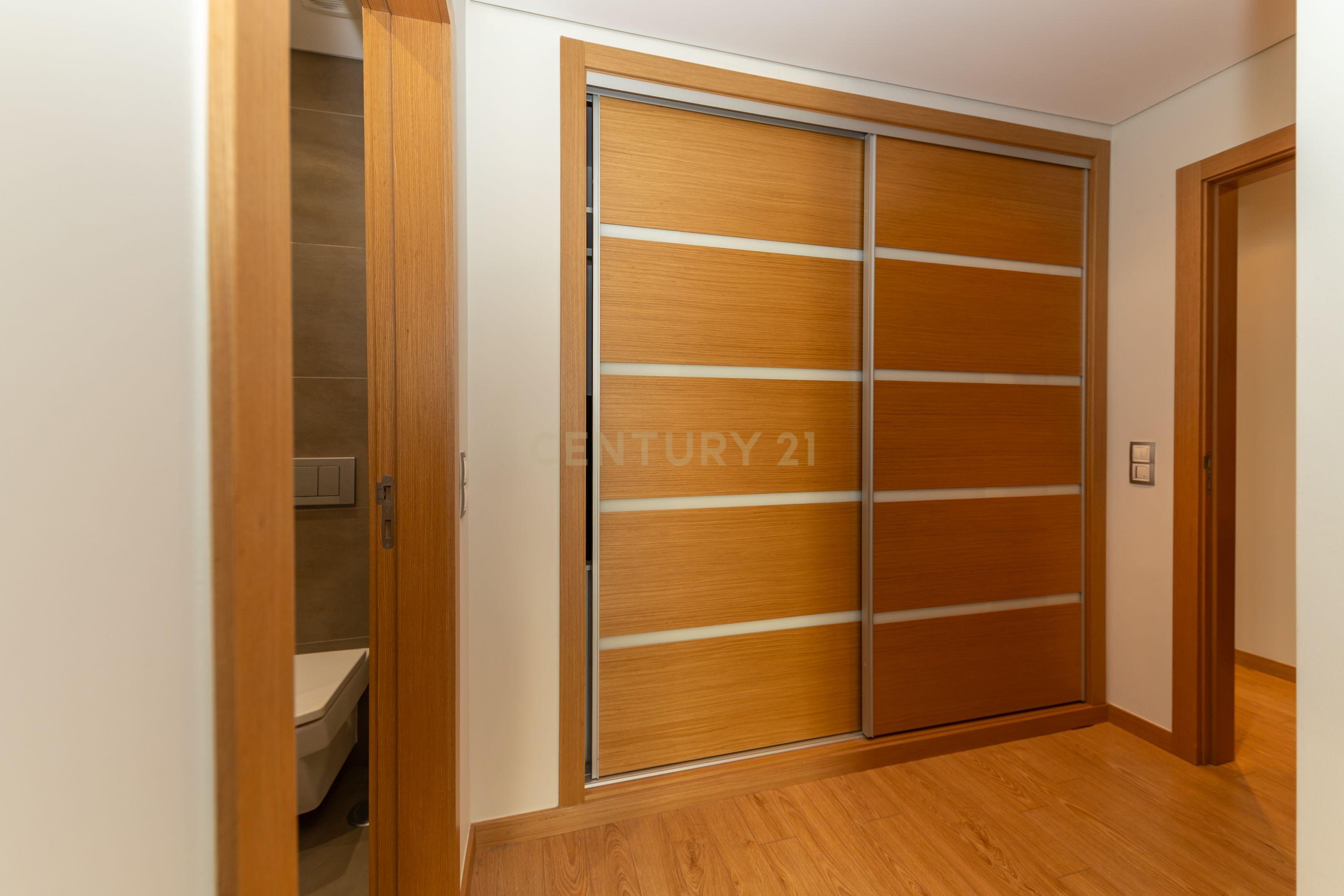 Apartamento T3 Com Box - Varandas Montijo - Image 26