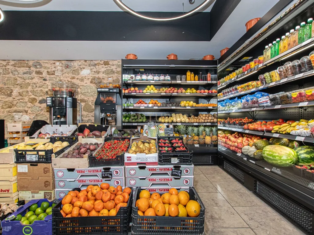 Trespasse Frutaria – Mercado da Ribeira / Time Out Market - Image 4
