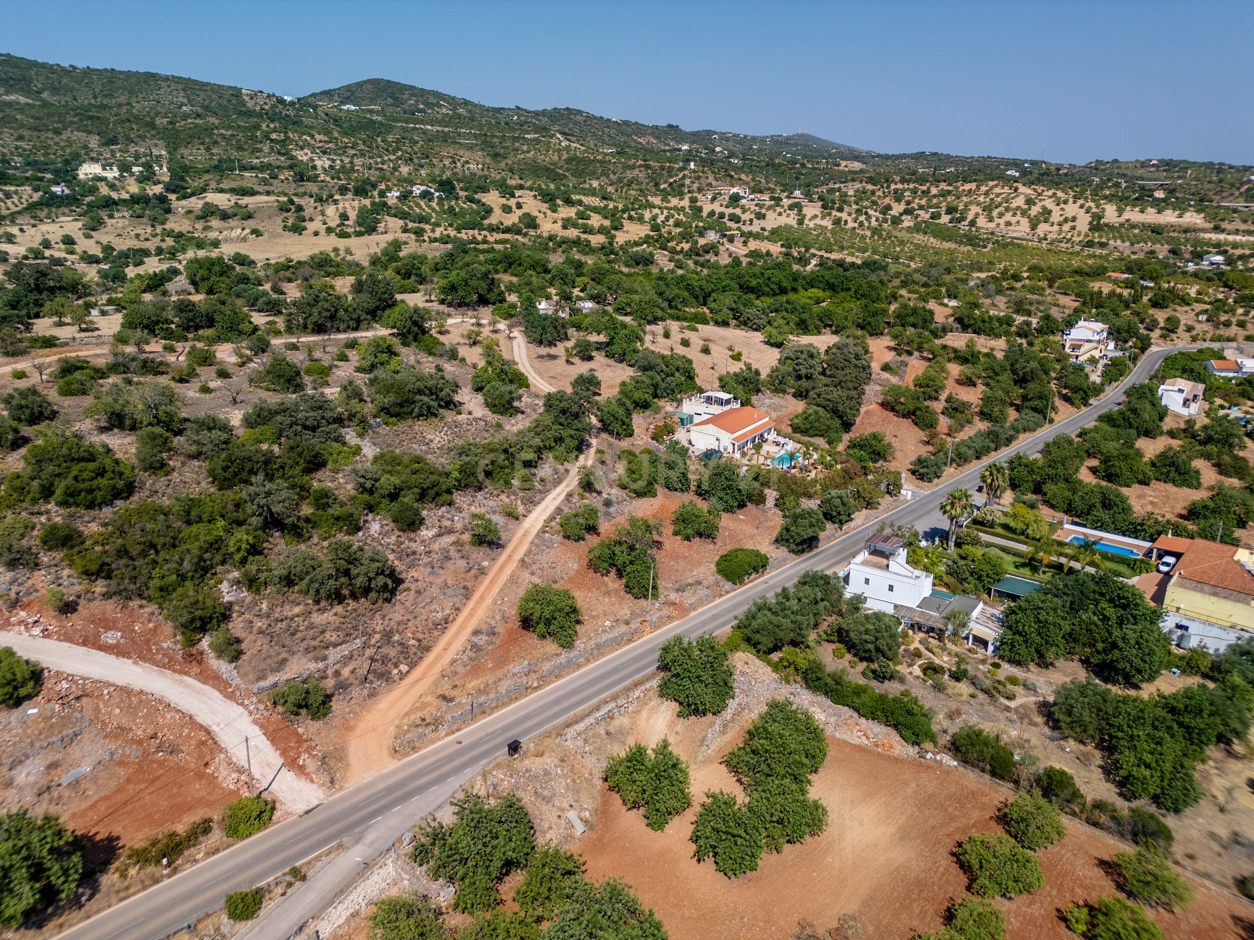 Fotografia 12 de TERRENO COM RUÍNA E VISTA PANORAMICA | SAMBADA A 15 MINUTOS DE FARO