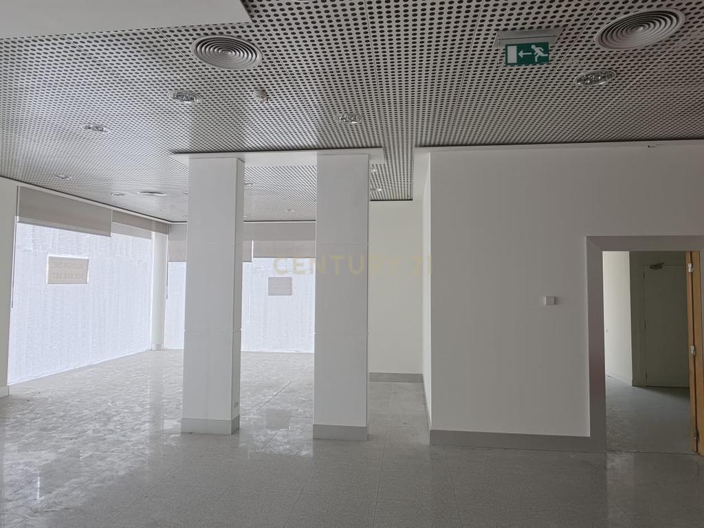 Loja para Arrendamento – Viatodos, Barcelos - Image 1