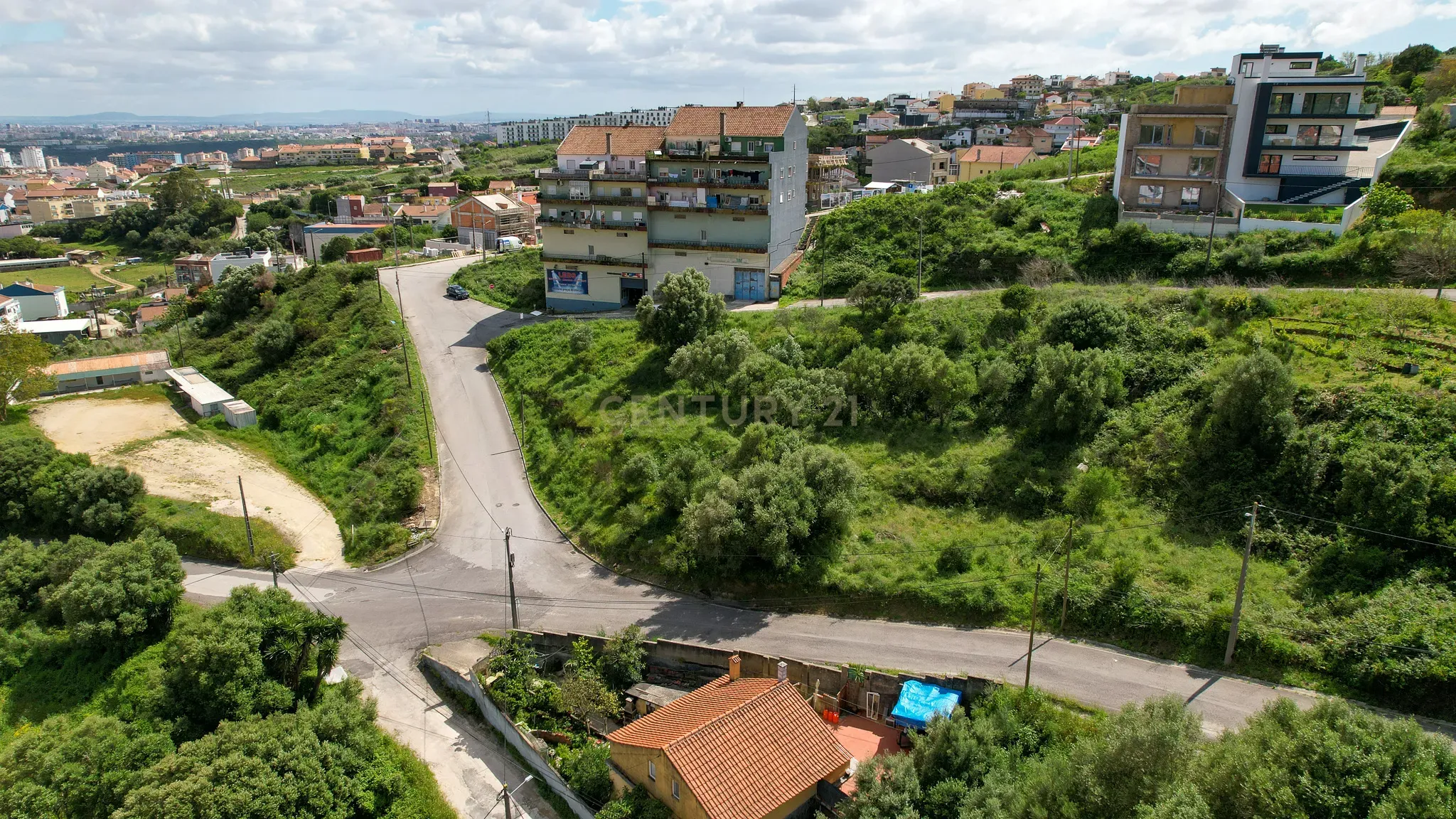 Terreno Urbano Bairro do Girassol - Image 13