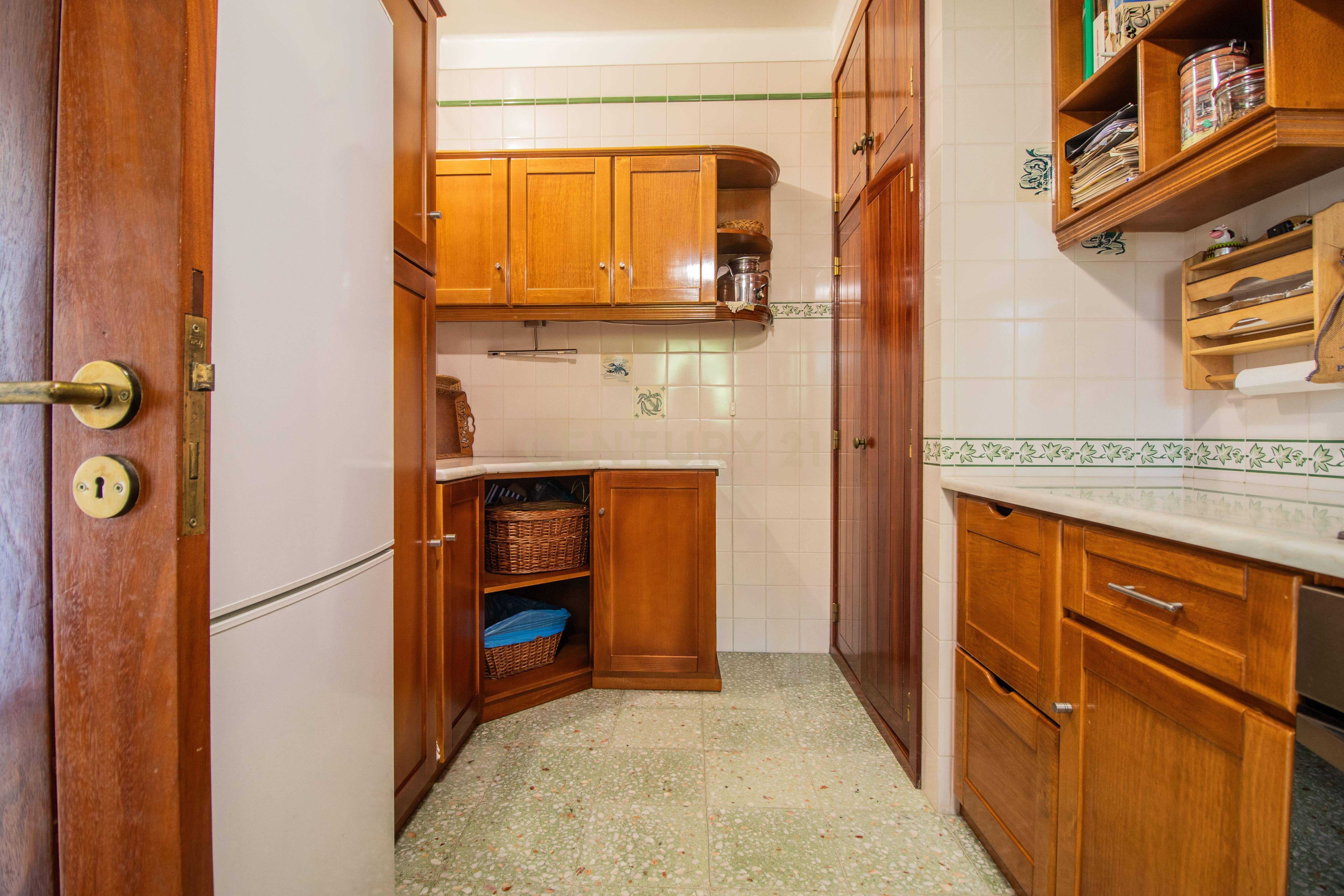 Fotografia 8 de Moradia térrea T3+T0 com piscina, garagem e terreno com 2.257 m², no Ervedal, em Quiaios
