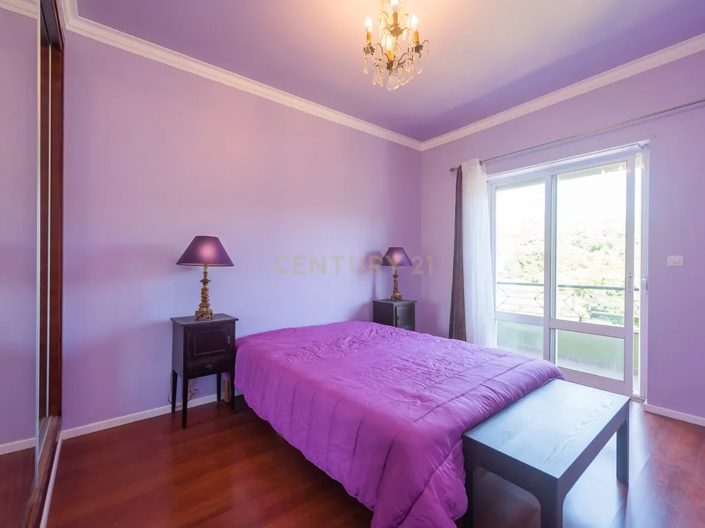 T2 de Charme na Portela de Sintra | Suite, Varandas e Vista Panorâmica - Image 22