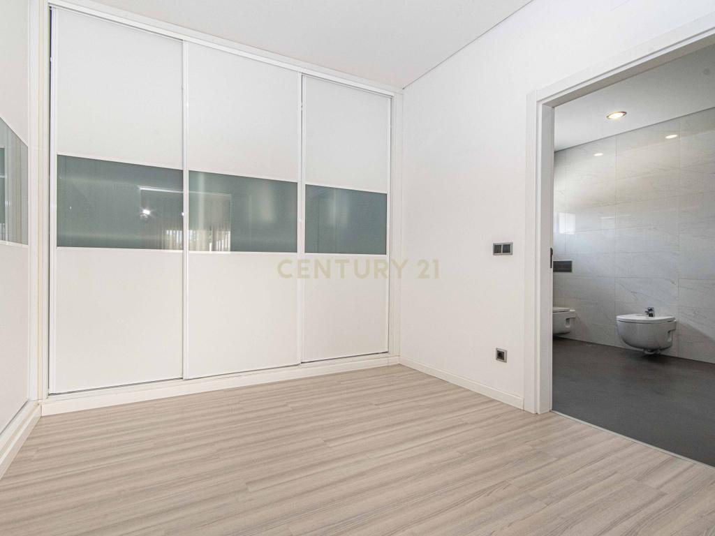 Moradia Térrea T4 no Montijo — Isolada, Moderna e com Piscina - Image 30