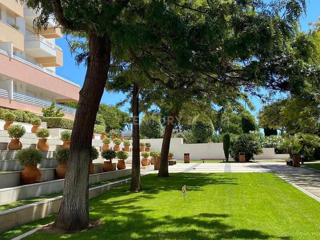 T4 Condominio Fechado com Vista mar, jardins, piscinas, ginasio e segurança 24hrs - Image 6