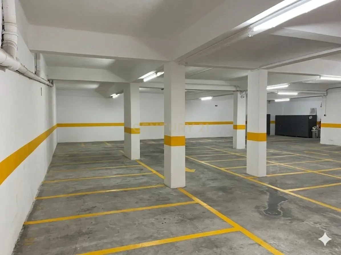 Fotografia 3 de Garagem e Armazém na Cova da Piedade em Almada