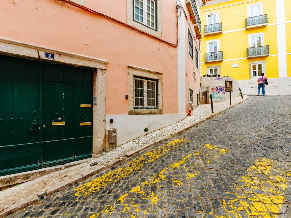 APARTAMENTO T2 - LOCALIZAÇÃO PREMIUM NO CORAÇÃO DE LISBOA - Image 35