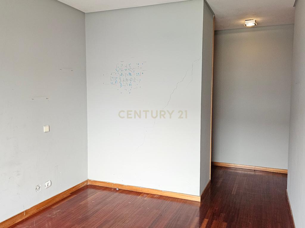 Apartamento T4 Leça do Balio, Matosinhos - Image 12