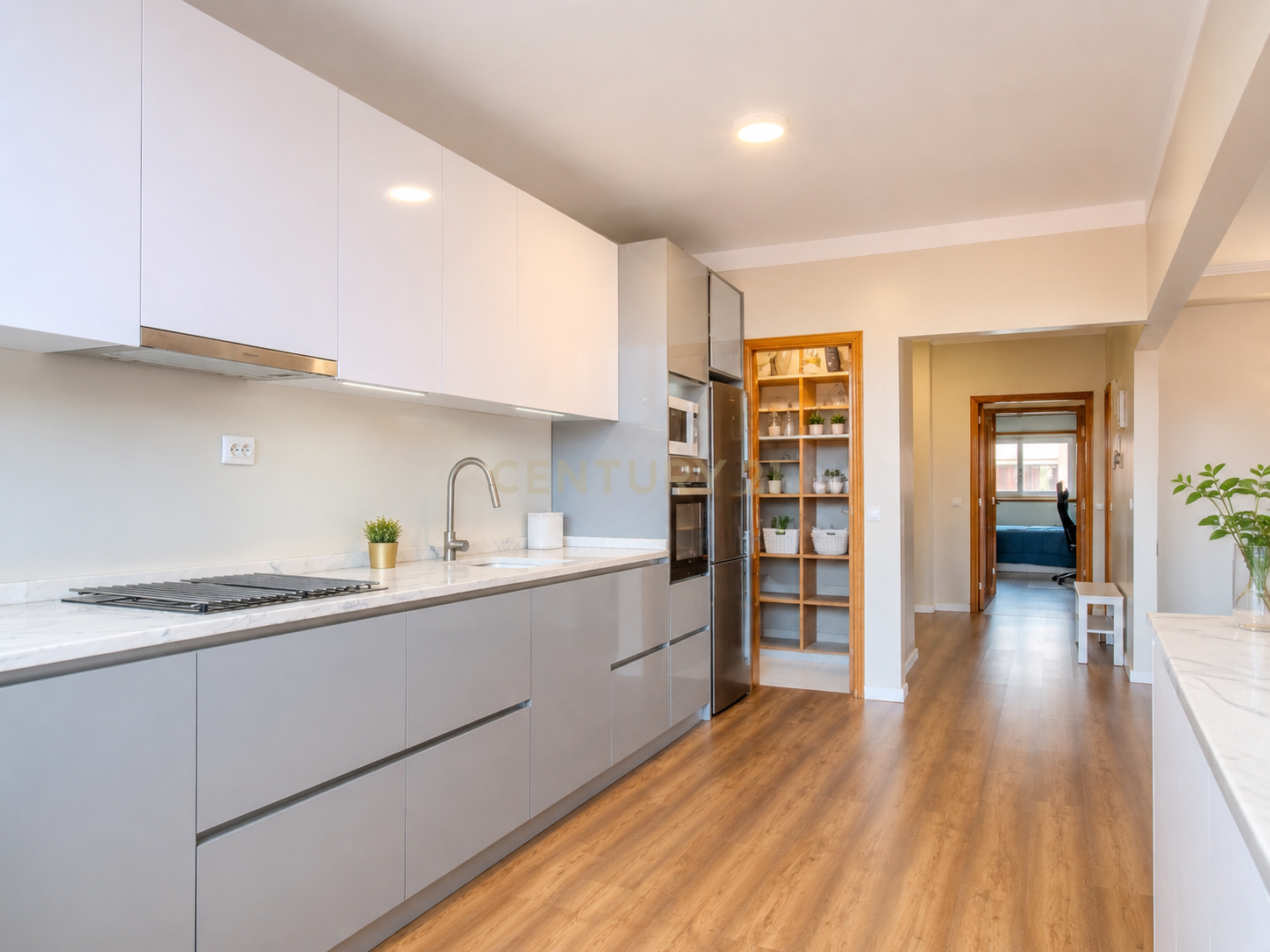 Fotografia 7 de Apartamento T2 remodelado em Condomínio Fechado – Francelos, V.N.G.