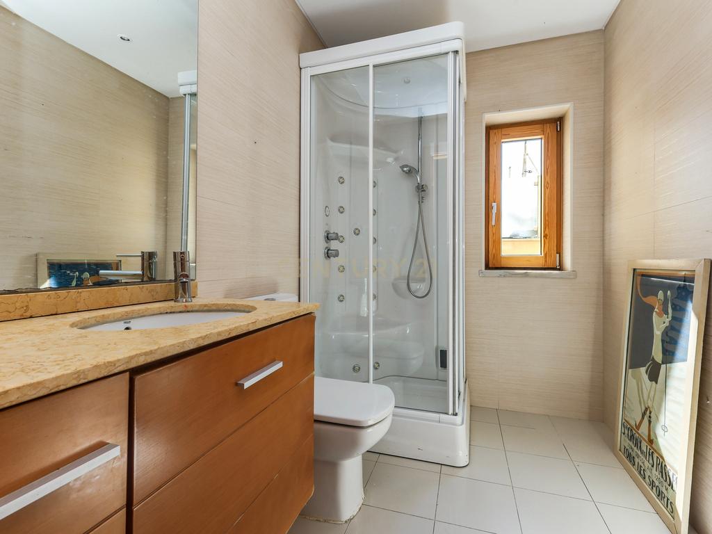 Apartamento T3 ( 2+1 ) Avenidas Novas ( Bairro do Rêgo), Lisboa - Image 24