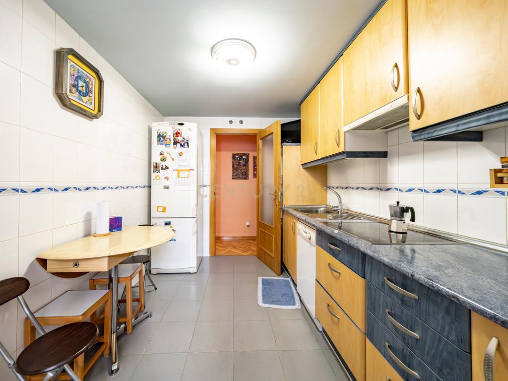 Apartamento de Luxo com Terraço em Comunidade Fechada - Madrid - Image 15