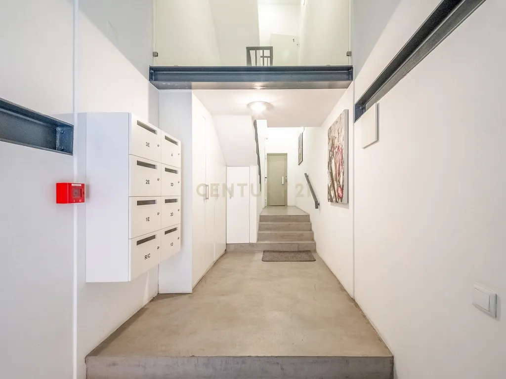 Apartamento T1 em Alcantara - com estacionamento - Image 25