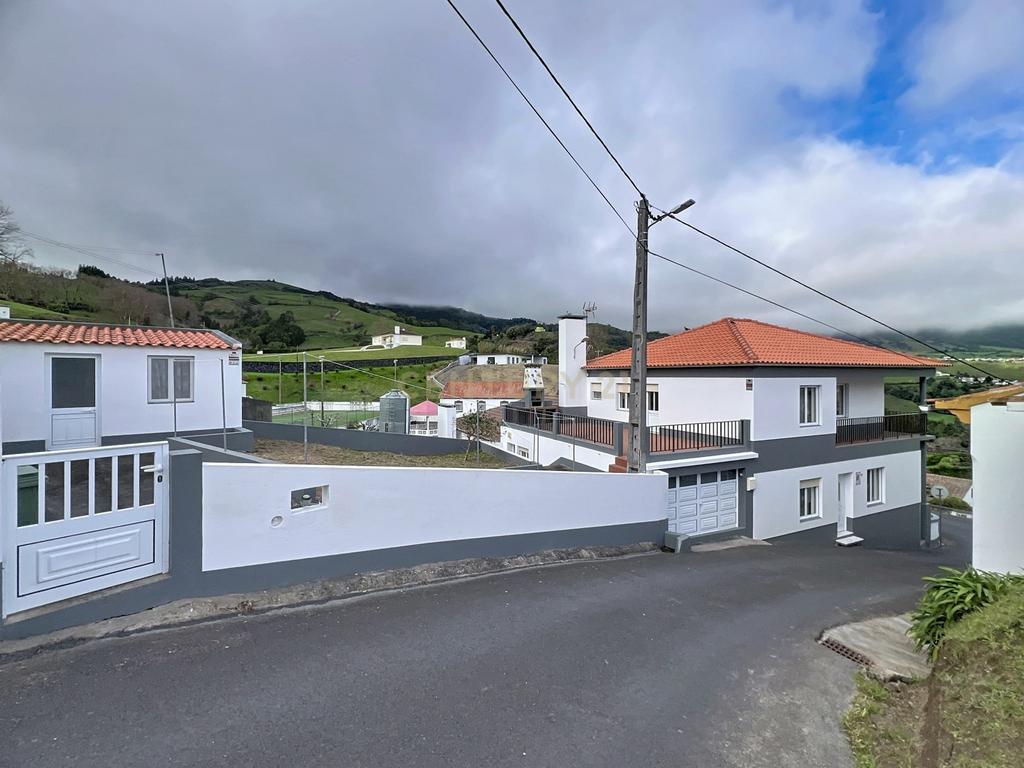 Casa T3 com Vista Mar e Montanha em Povoação, Ilha de São Miguel. - Image 46