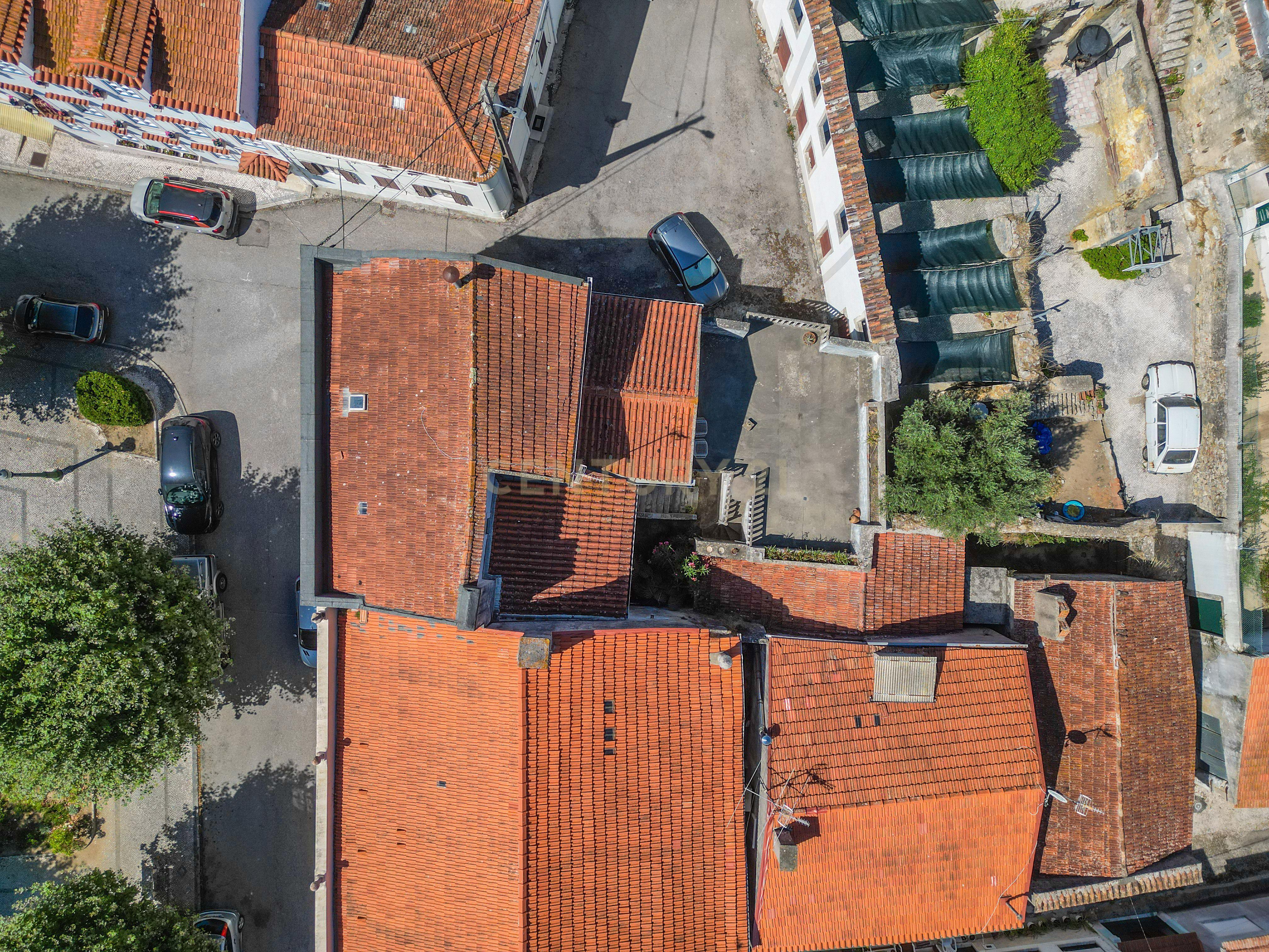 Fotografia 5 de Venda de 1/3 de Propriedade Histórica com 3 Pisos, Garagem e Terraço – Maiorca, Figueira da Foz