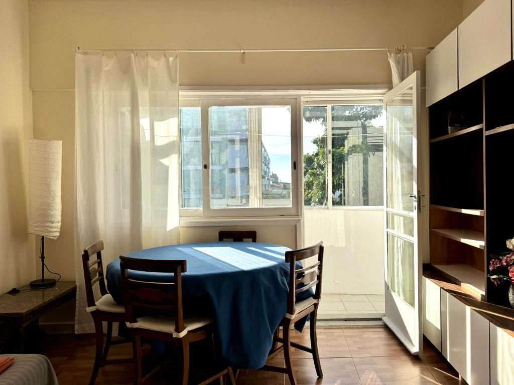 Fantástico Apartamento T2 com Varandas no Centro do Porto - Image 37