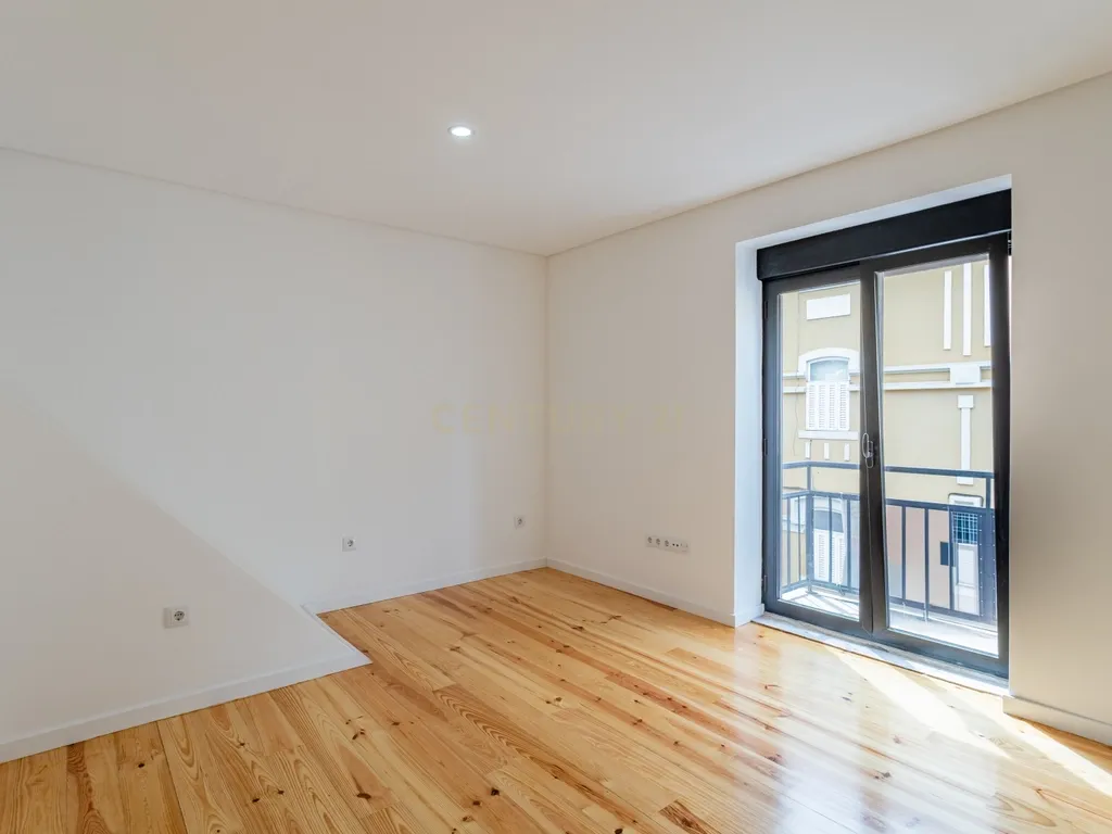 Moradia totalmente renovada no coração de Lisboa, com 4 suites - Image 23