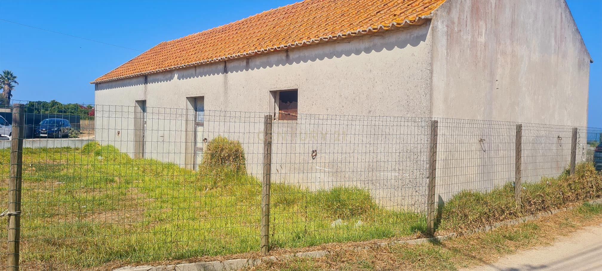 Fotografia 8 de Terreno Urbano com 1.661m2, com capacidade construtiva de 498m2 em Azoia - Sesimbra