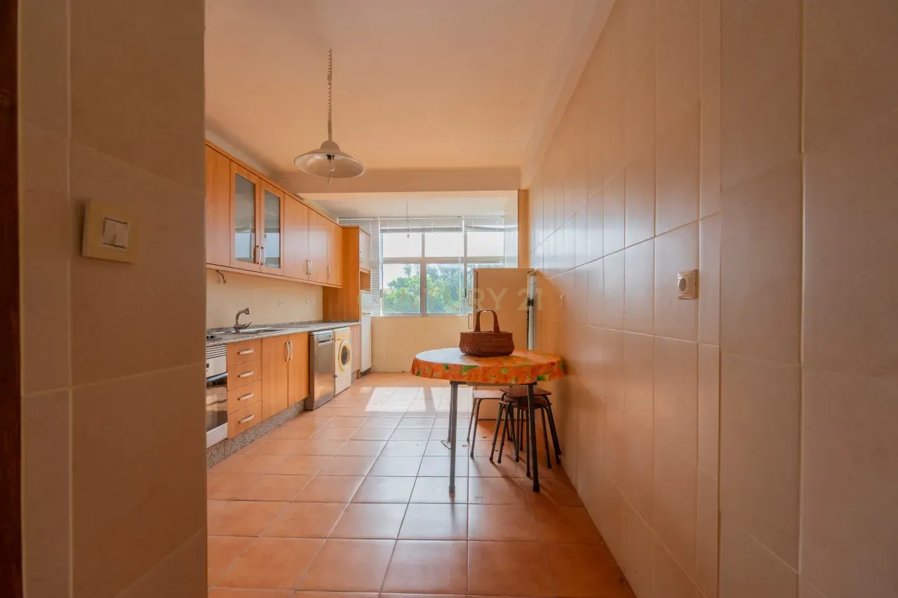 Fotografia 10 de Apartamento T3 excelentes áreas, varandas em todas as divisões, Vale de Caranguejo, Tavira
