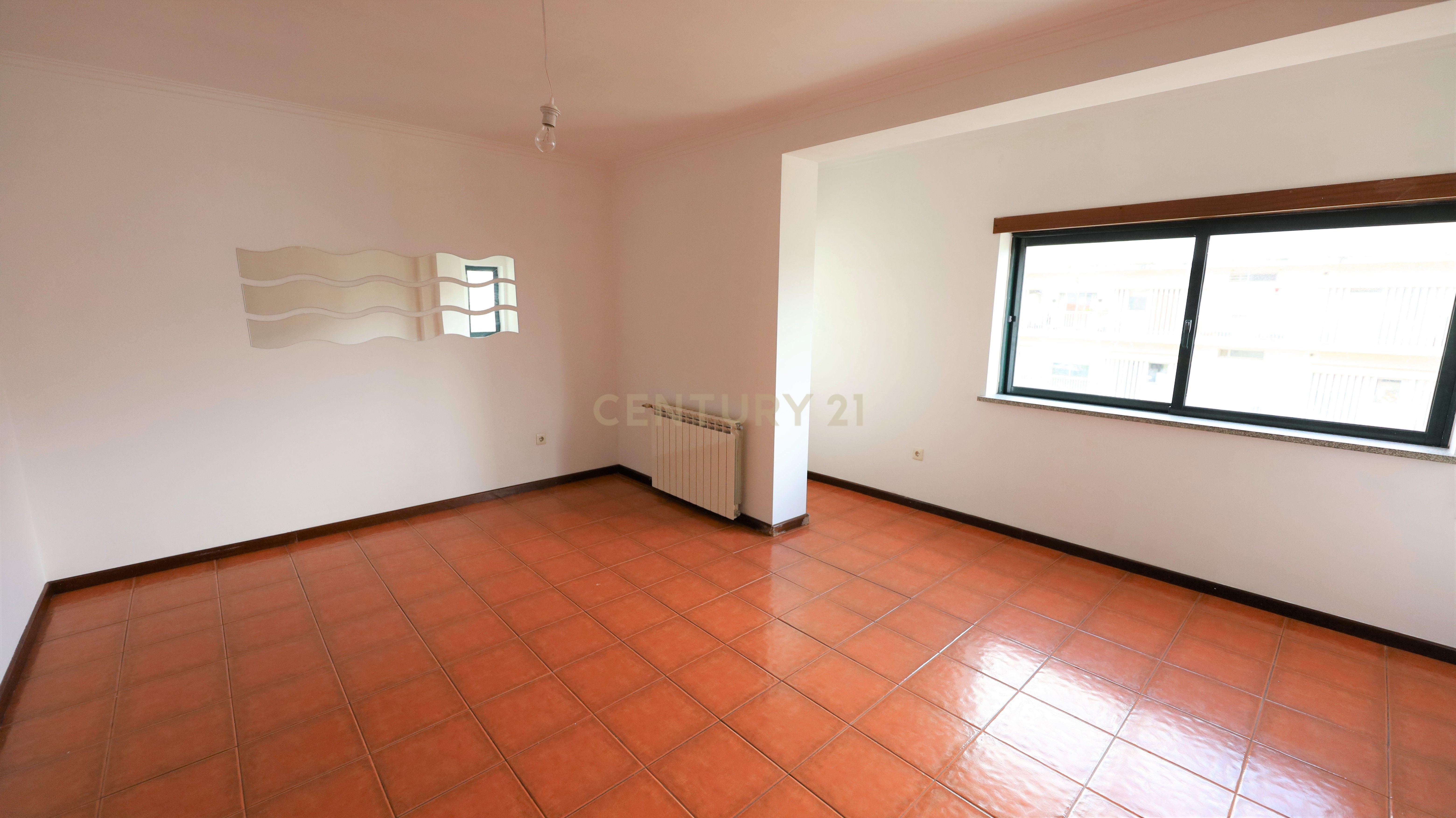 Fotografia 3 de Apartamento T0 duplex em Marzovelos, Viseu