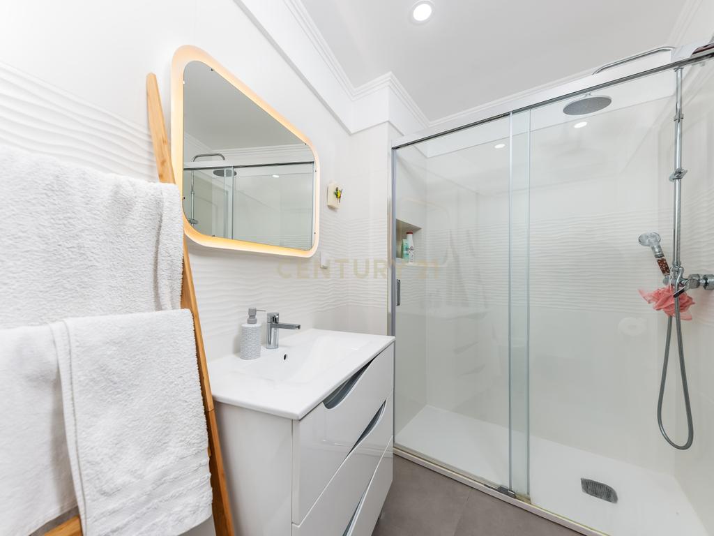 Apartamento T2 + 1 em Agualva-Cacém - Image 20