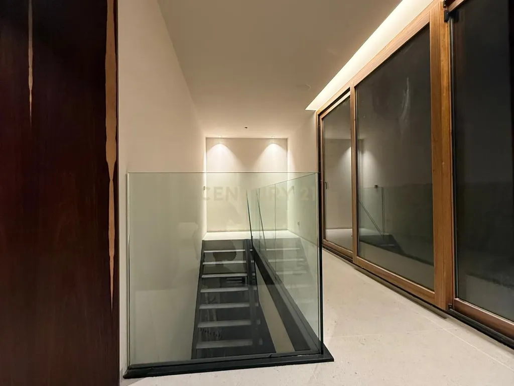 Penthouse duplex Jardins Cristo Rei - Moscavide - Image 32