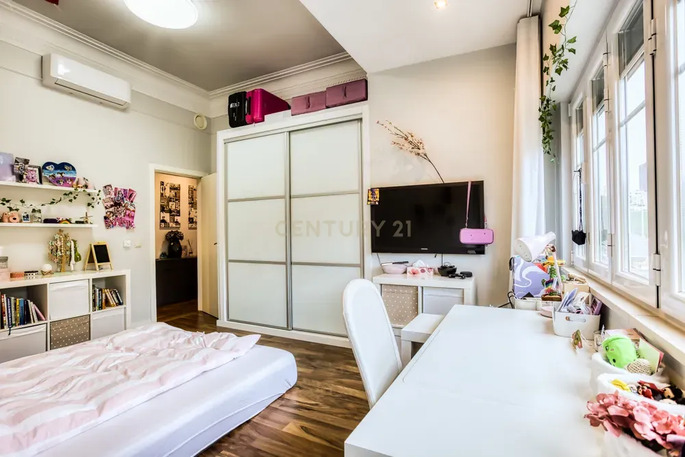 Apartamento T3 - Alameda D. Afonso Henriques - Lisboa - Image 10