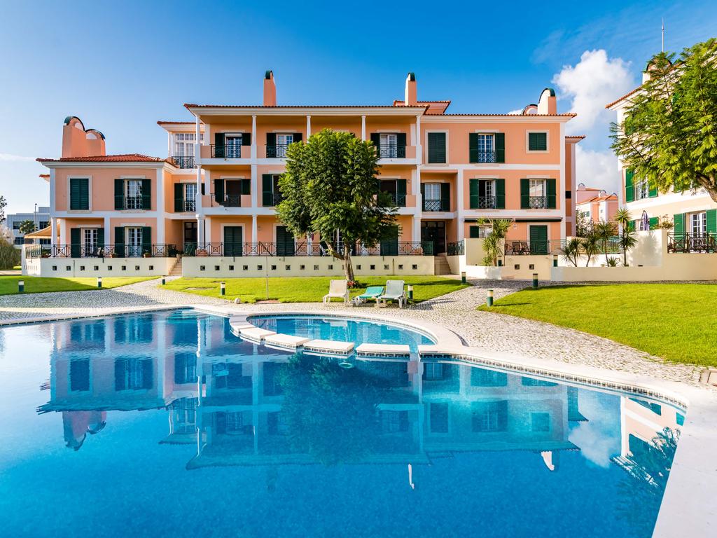 Apartamento T4 | Quinta Da Beloura - Image 1
