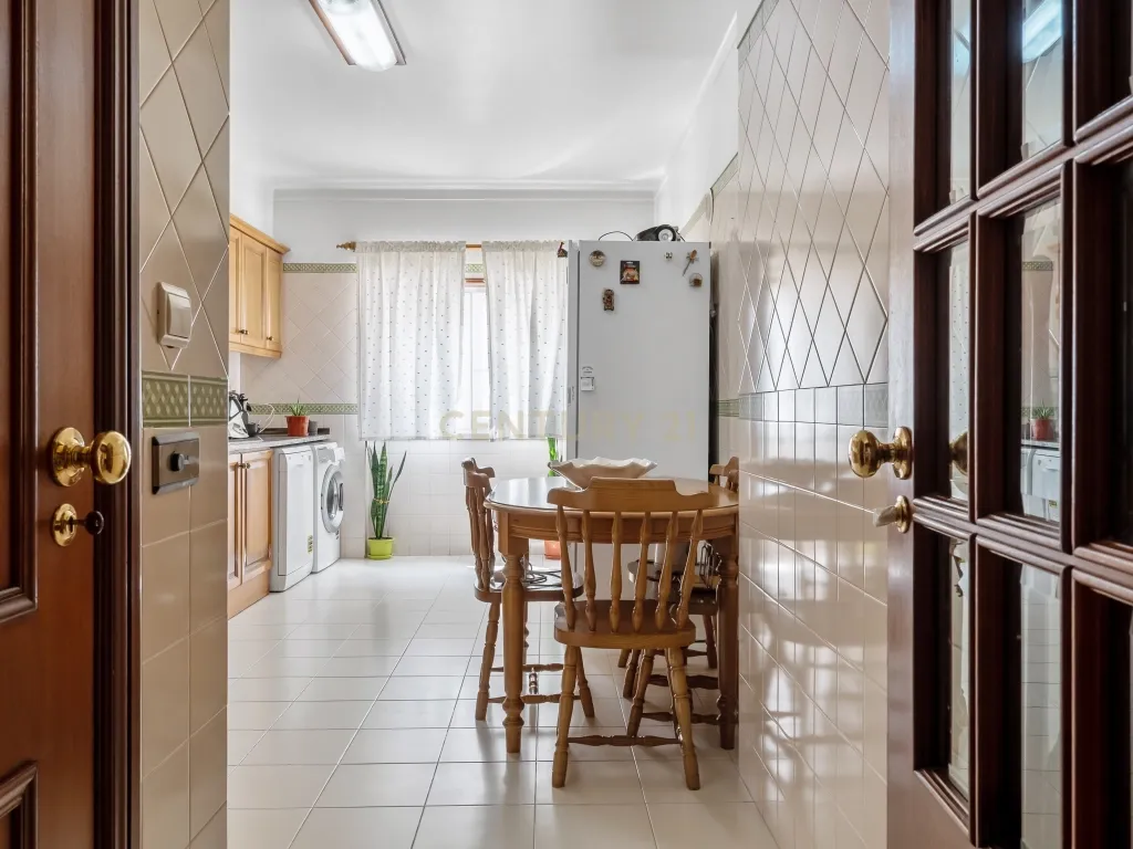 Apartamento T1 em Setúbal - Excelente investimento! - Image 10
