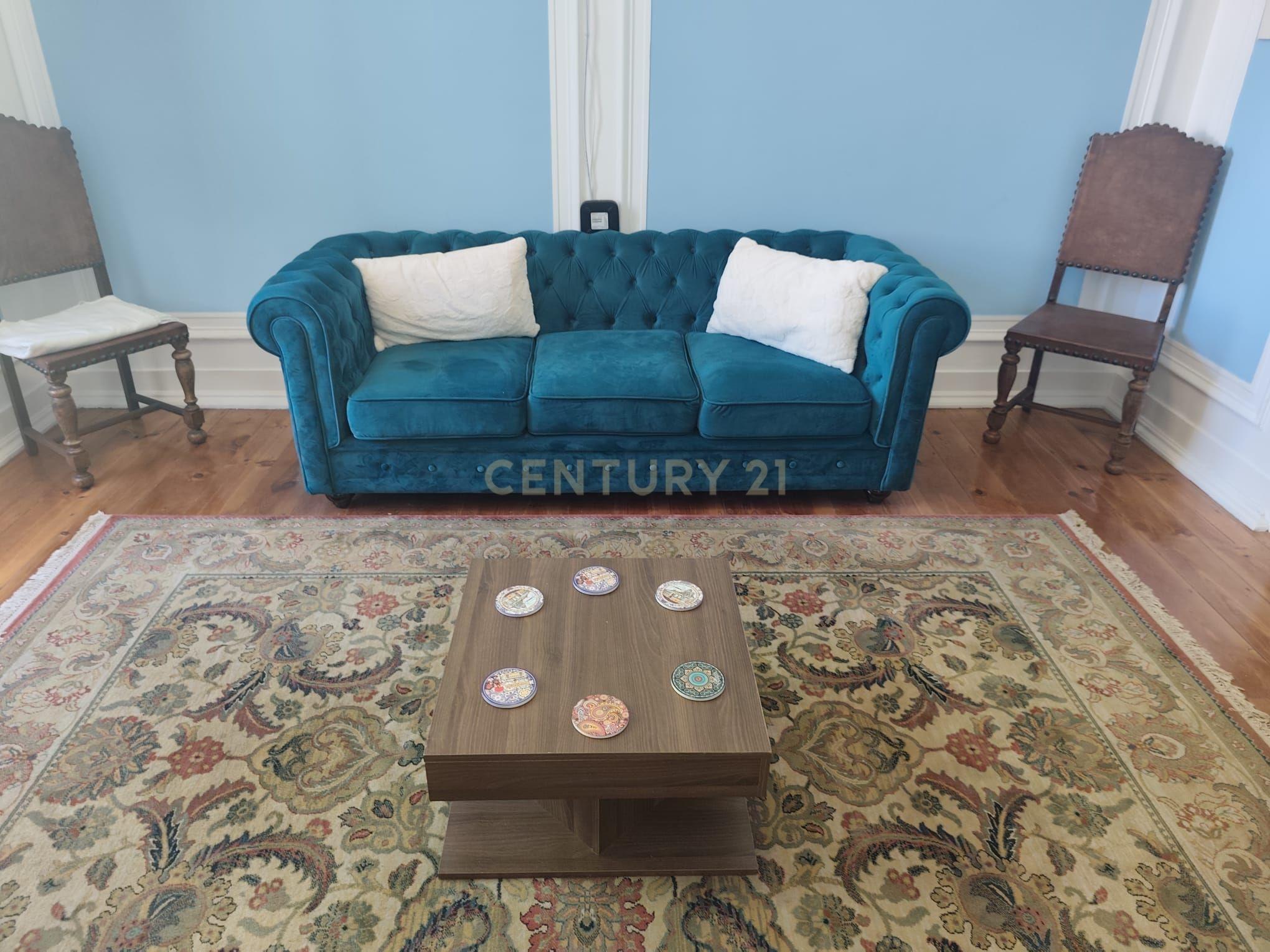 Fotografia 11 de Espectacular apartamento renovado mantendo fielmente os traços originais em Santo António, Lisboa