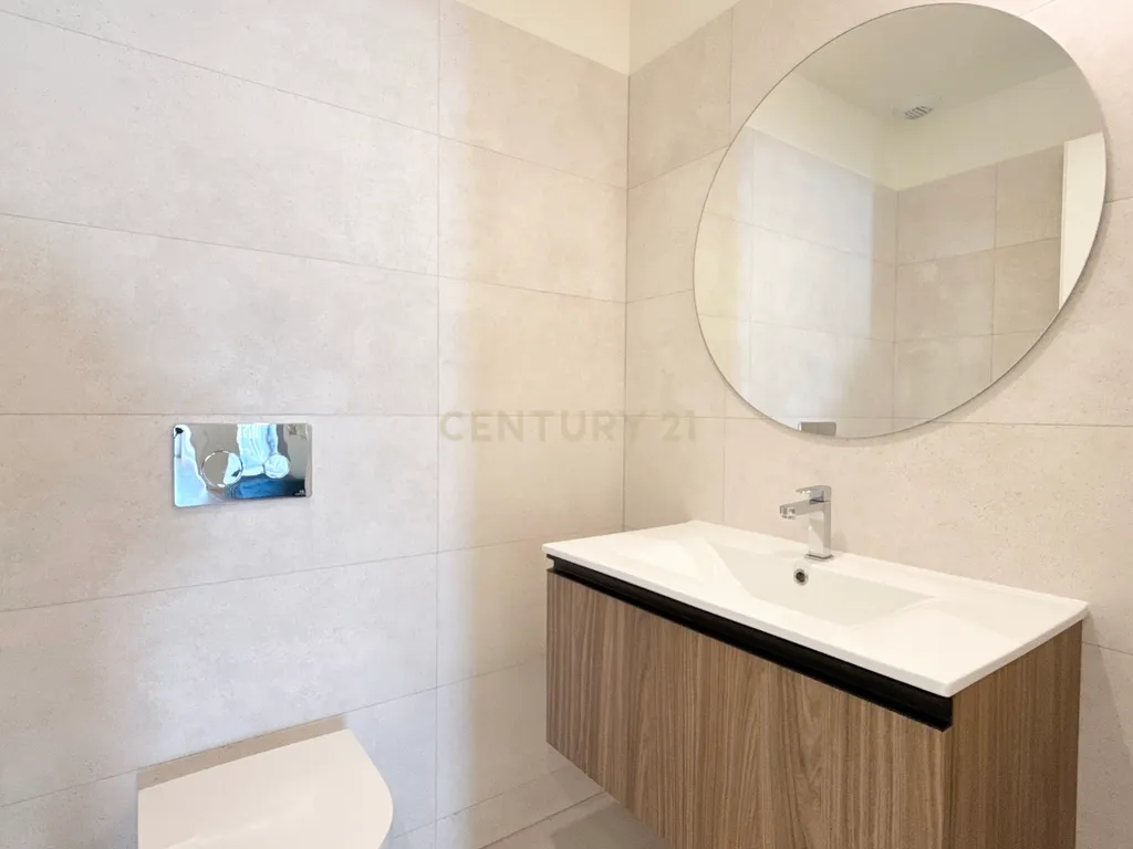 Apartamento T3 | Vista Mar - Condomínio Premium Le Parc – Canidelo - Image 9