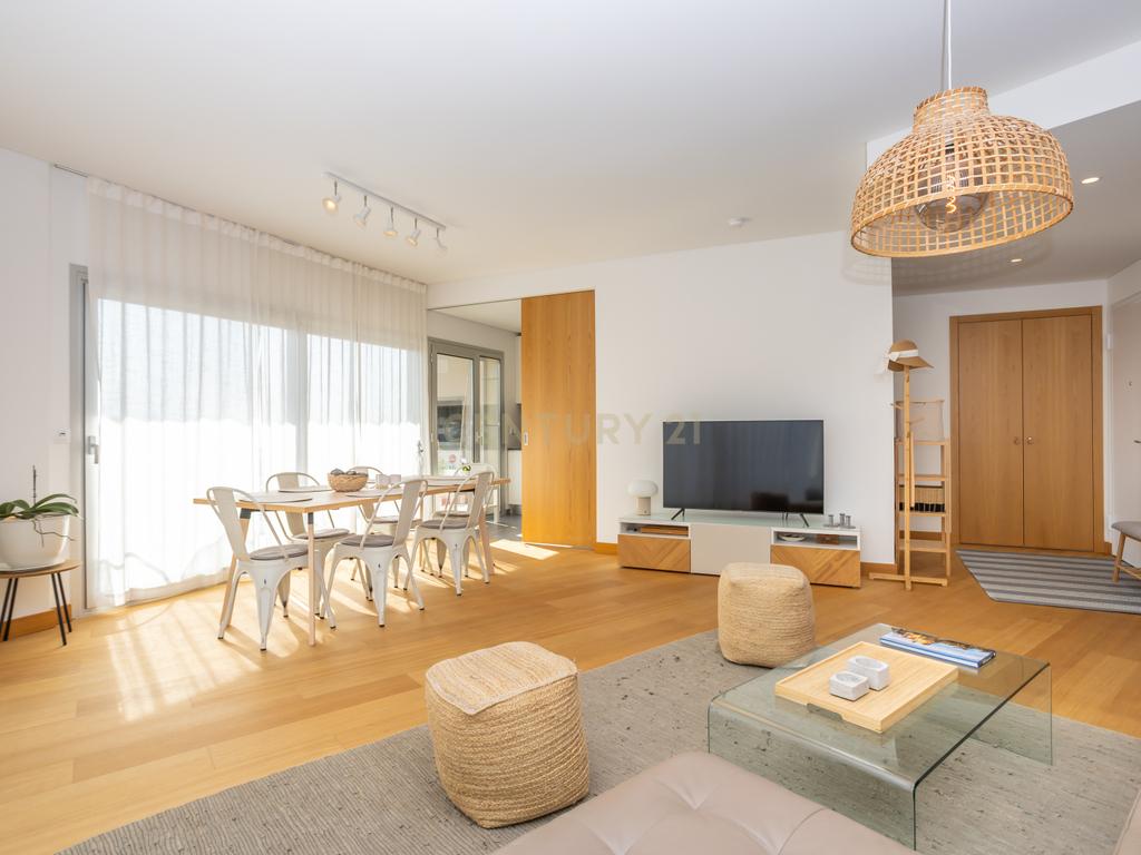 Apartamento T3 Condomínio de Luxo - Qta. Trindade, Seixal - Image 4