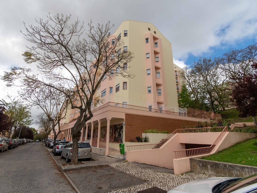 Apartamento  T3  para venda em Odivelas - Image 20