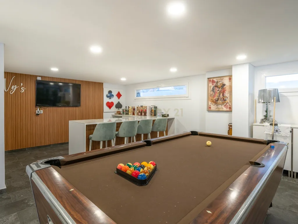 Luxuosa Moradia T5 com Vista Panorâmica em Odivelas - Image 69
