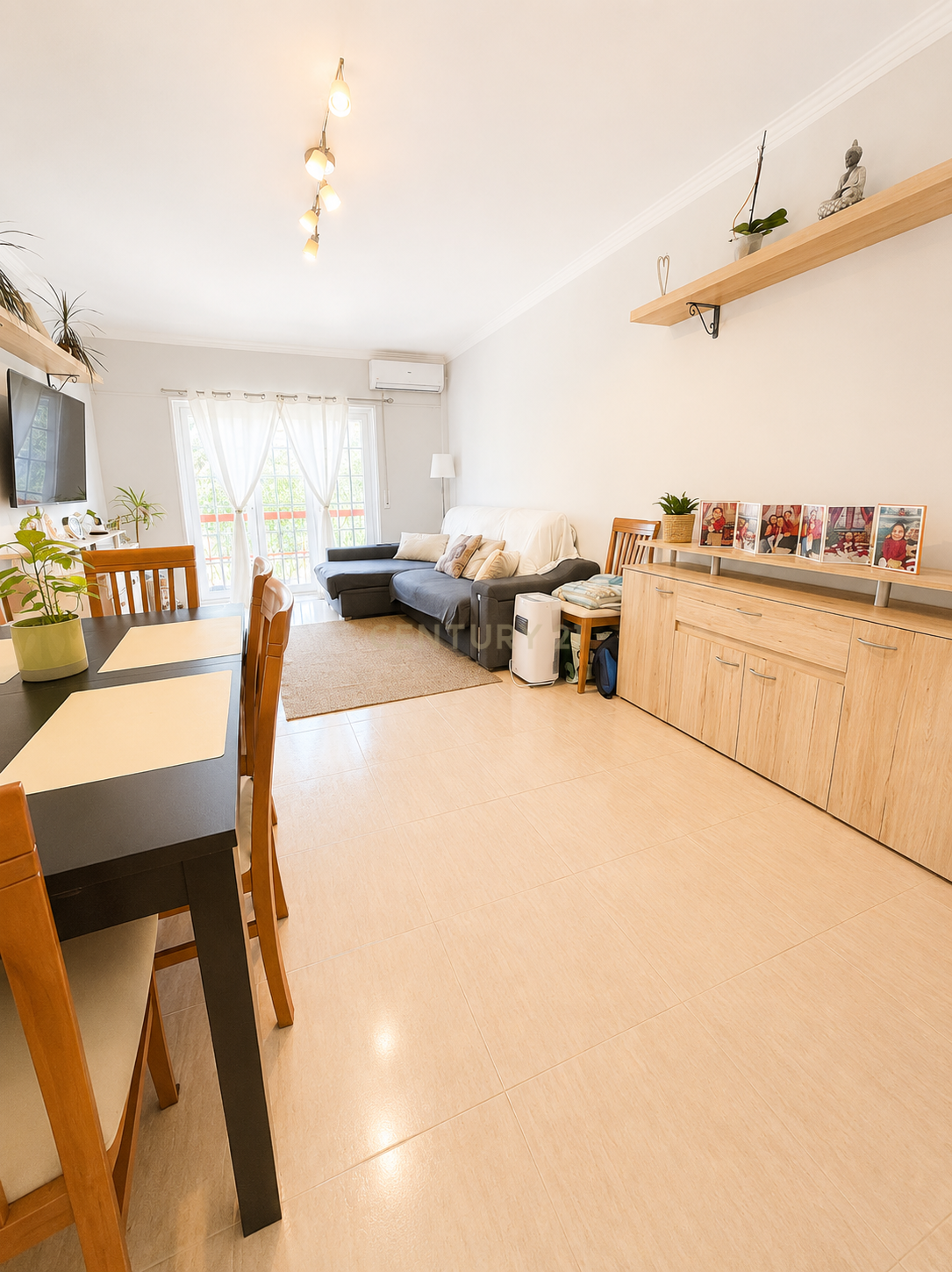 Fotografia 6 de Apartamento T2 com Parqueamento | Rio de Mouro | Casais de Mem Martins