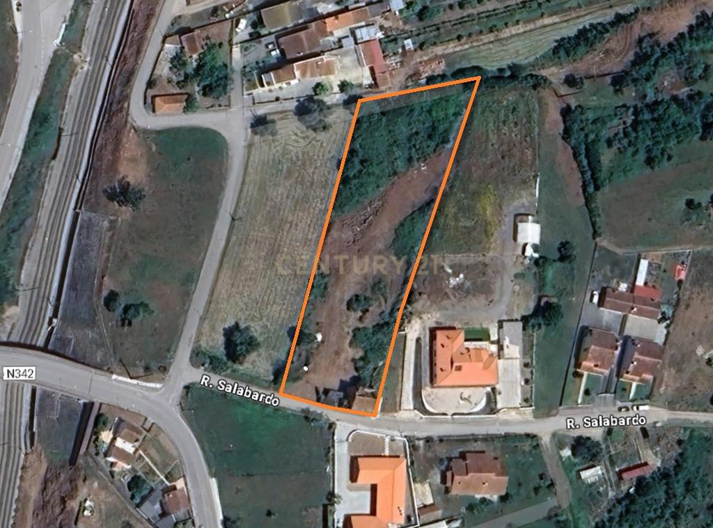 Terreno Urbano em Alfarelos com potencial para construção de moradias. - Image 1