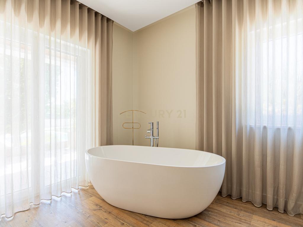Moradia T5 com piscina em Sesimbra - Image 36