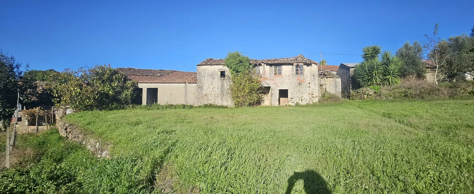 Fotografia 7 de Casa em ruína para reconstrução- Oportunidade única!