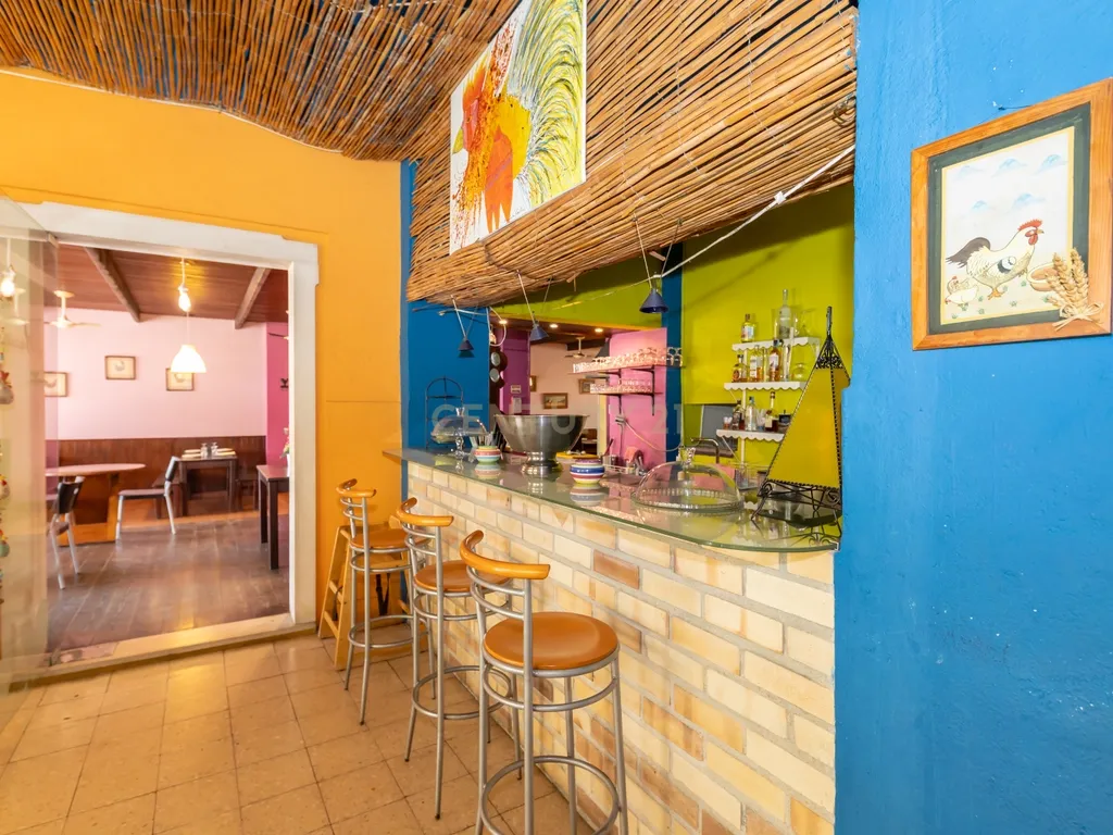 Restaurante "República dos Frangos" – Oportunidade Única em São João, Junto à Praia - Image 26