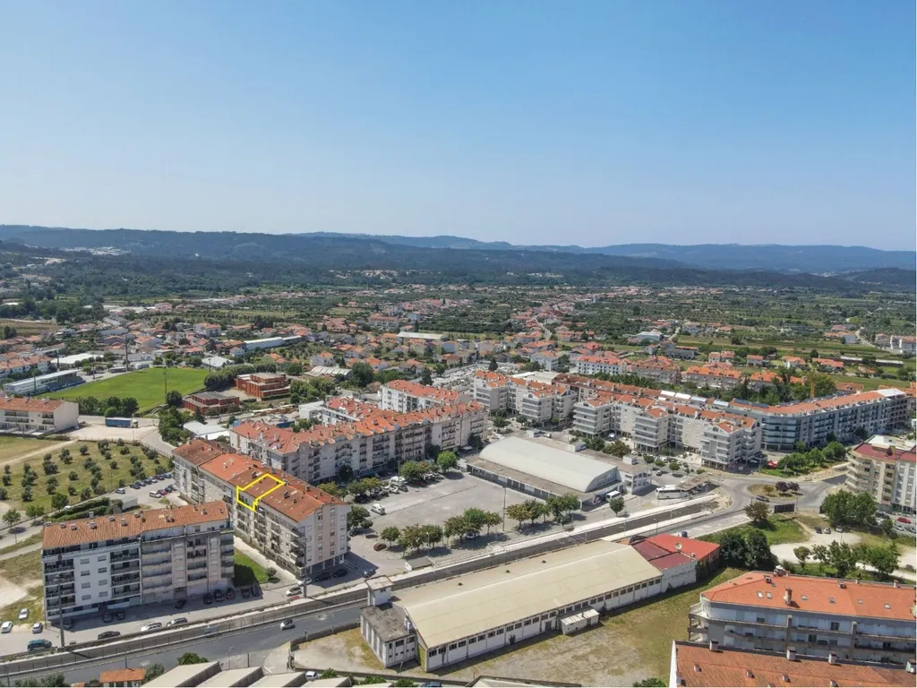 Apartamento T2 +1 - Image 33