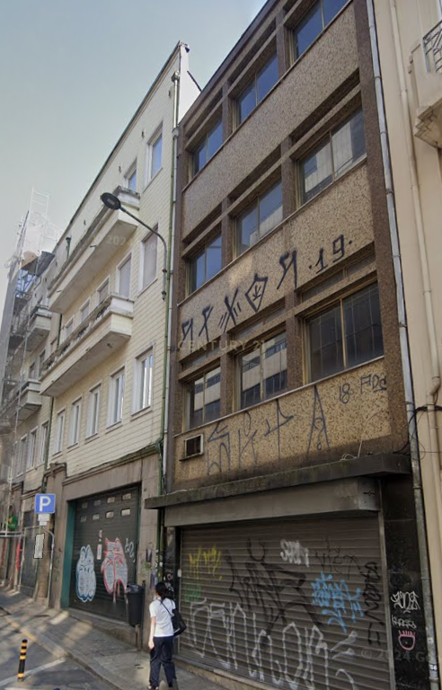 Prédio na Rua de Fernandes Tomás com Projeto Aprovado – Baixa - Centro Histórico - Porto - Image 1