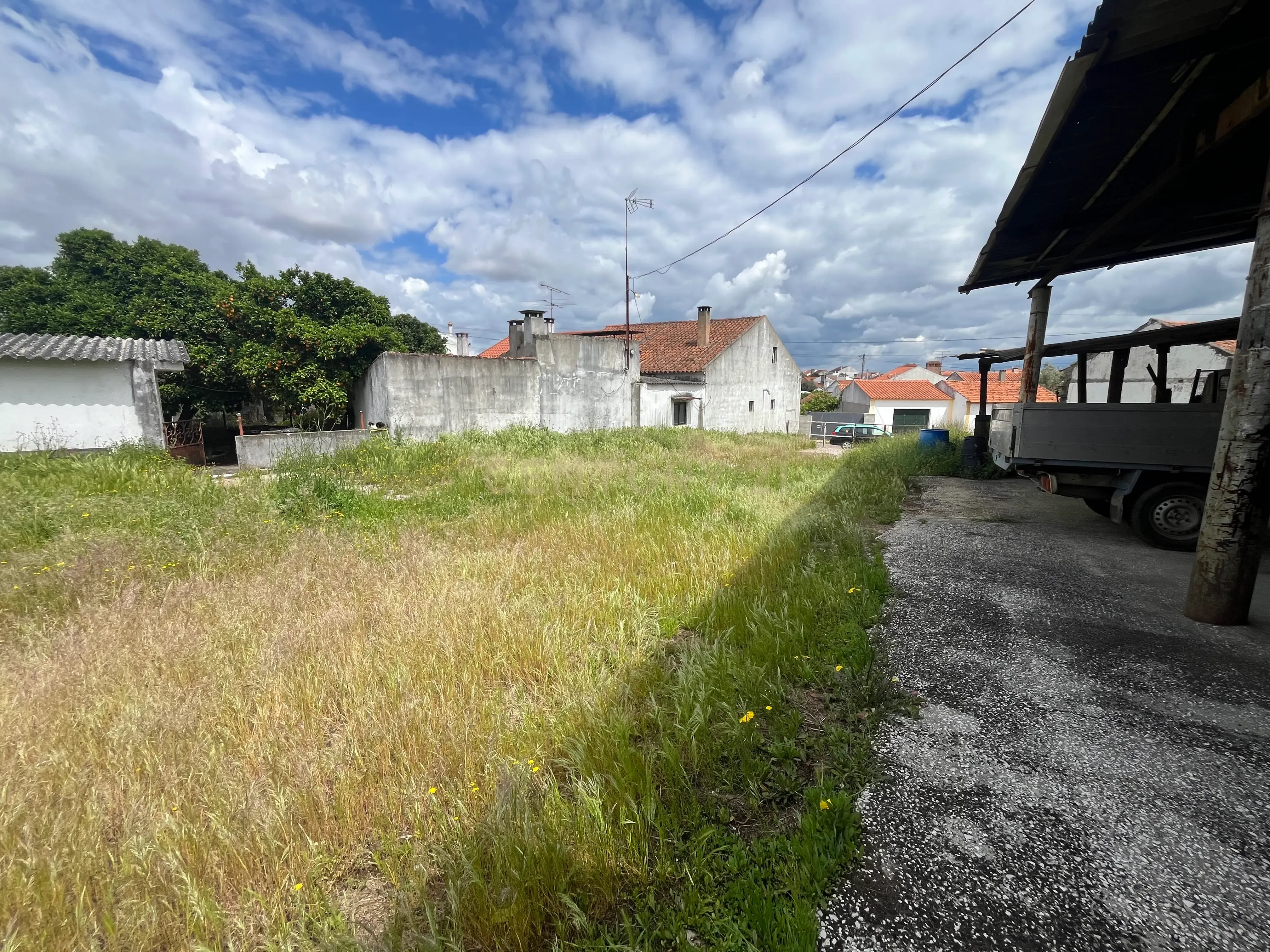 Terreno Urbano com Vista para Serra em Abrantes - Image 17