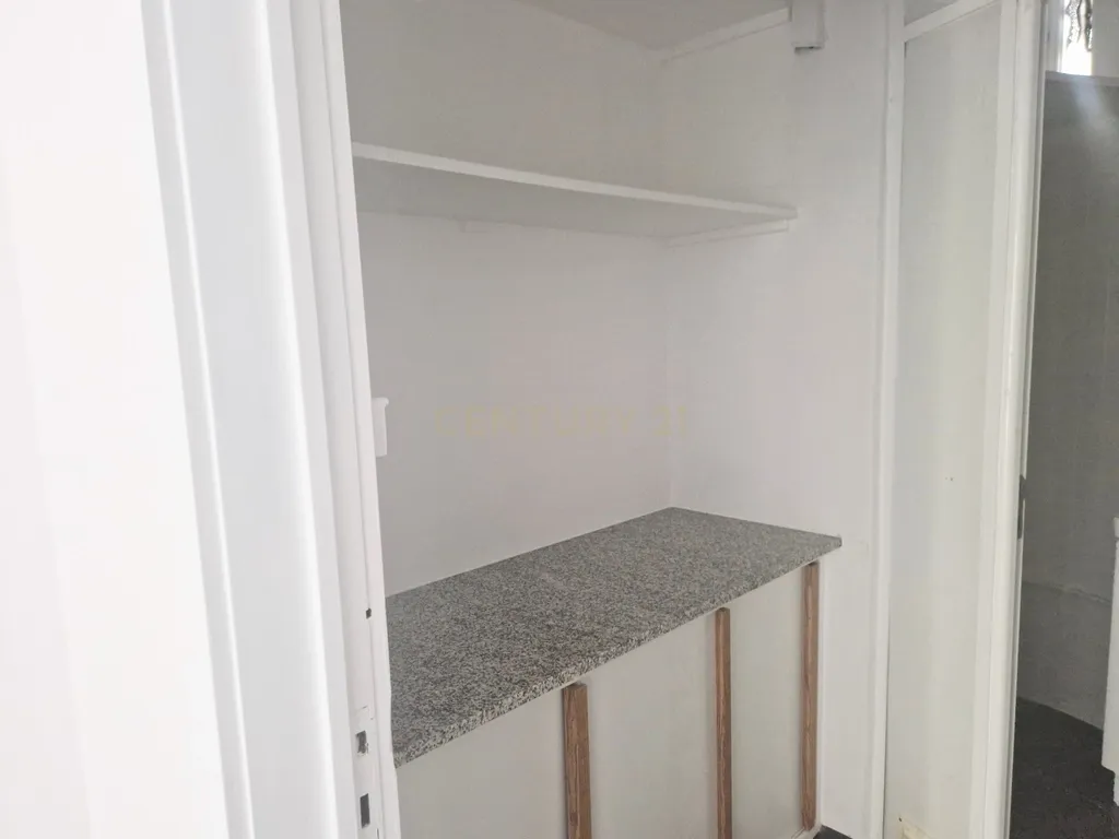 Loja para arrendamento em Carcavelos - Image 8