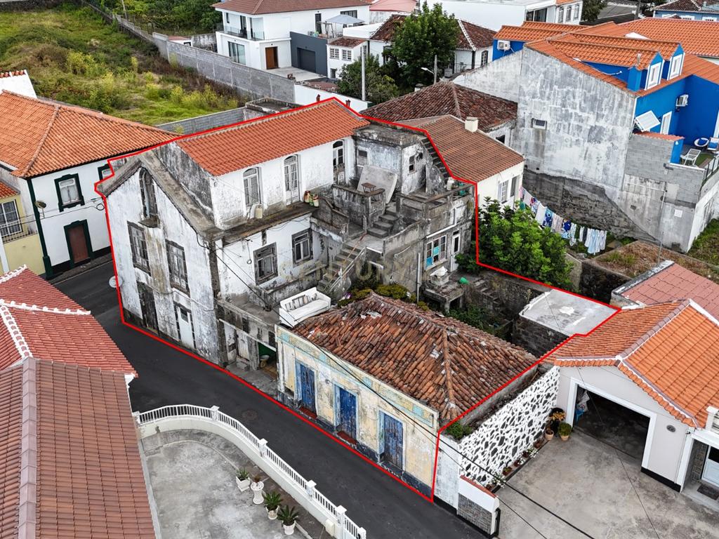 Casa para Recuperação T2 Vila de São Mateus - Ilha Terceira - Image 2