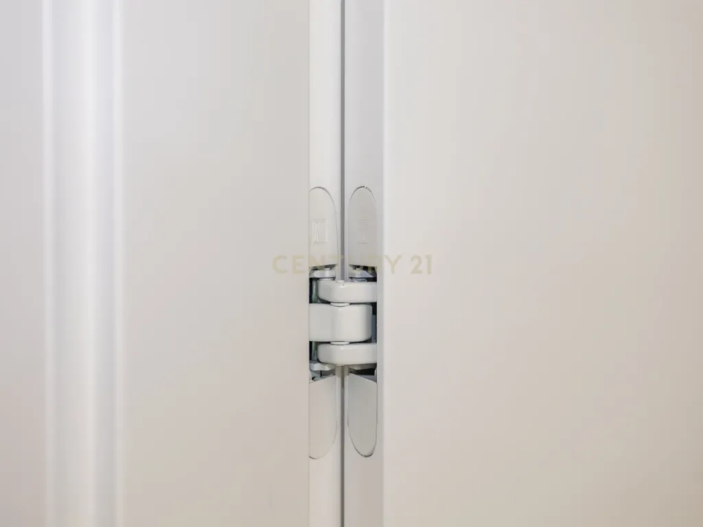 Carisma e boas áreas na sua Moradia Nova T4 Suites!!! no Pinhal do General - Image 32